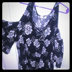 Rue 21 off shoulder floral top